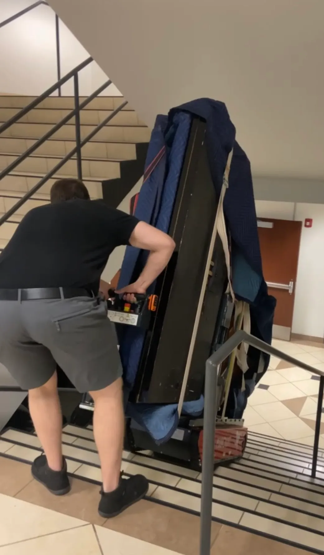 moving piano up stairs