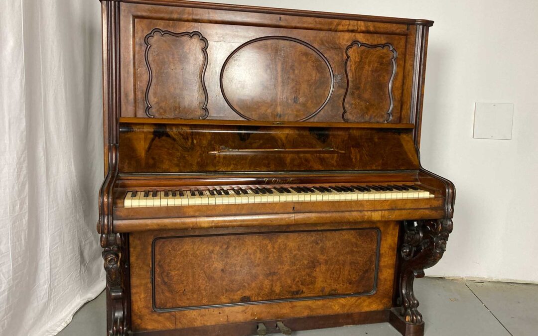 antique piano shop